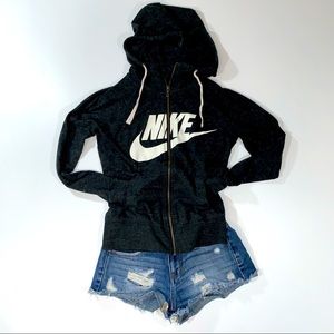 Nike light weight hooded jacket size XS